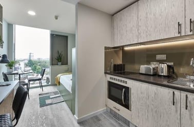 Long Street, Shoreditch, London - Image 2